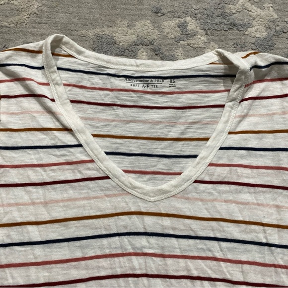 abercrombie fitch Soft Tee Short Sleeve Blouse T-shirt Size XS Stripes White EUC - Picture 3 of 5